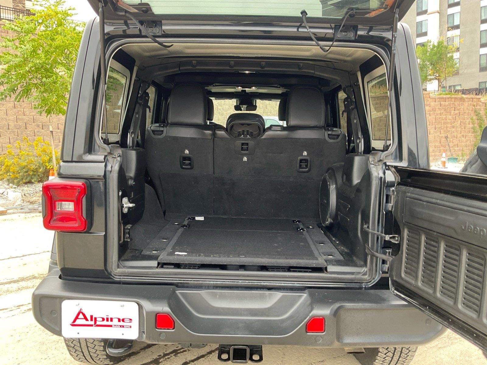 2021 Jeep Wrangler Unlimited Sahara Altitude 4x4
