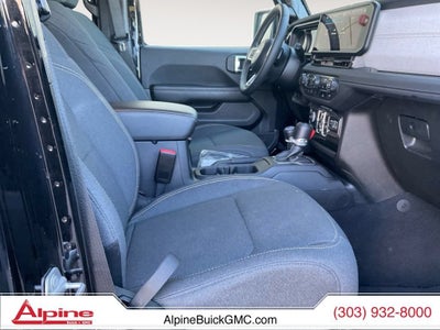 2025 Jeep Wrangler 4-Door Sahara 4x4