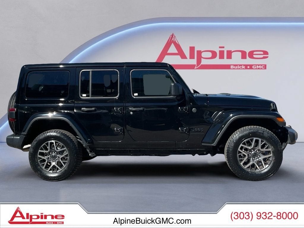 2025 Jeep Wrangler 4-Door Sahara 4x4