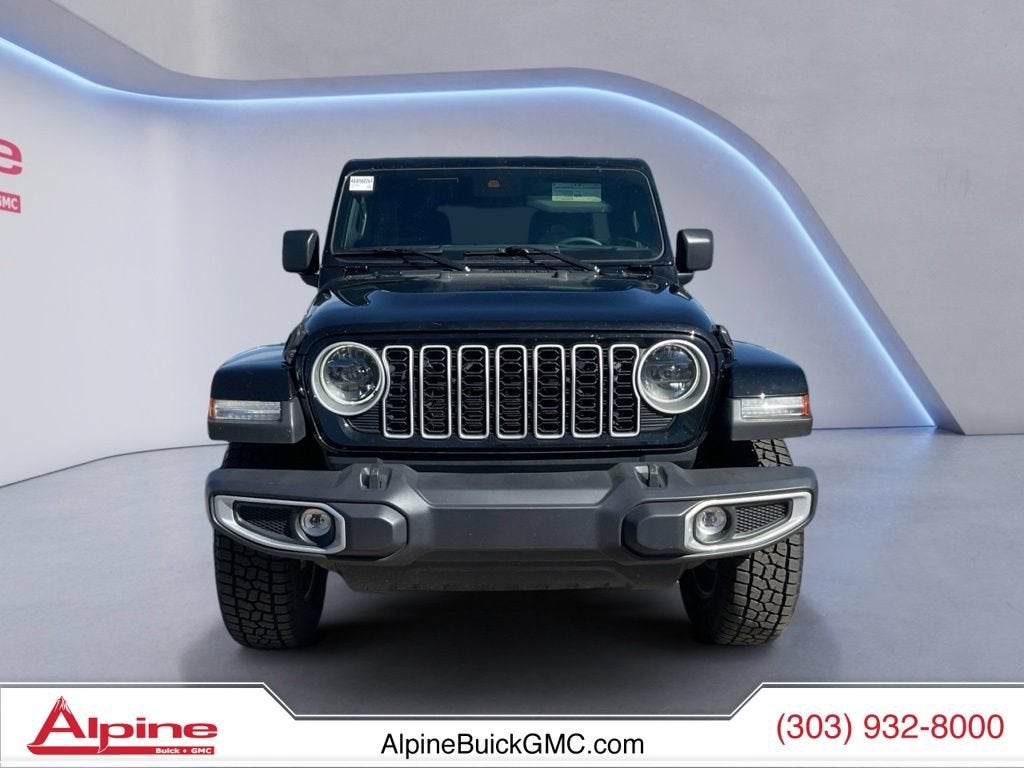 2025 Jeep Wrangler 4-Door Sahara 4x4