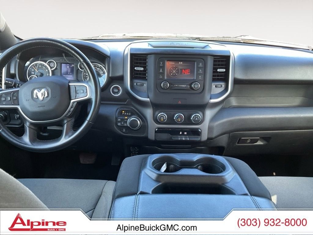 2022 RAM 1500 Big Horn Quad Cab 4x4 6'4" Box