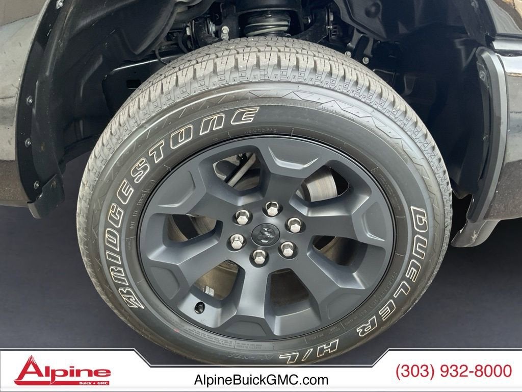 2025 RAM 1500 Big Horn Crew Cab 4x4 5'7" Box