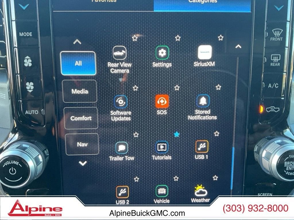 2023 RAM 1500 Laramie Crew Cab 4x4 5'7" Box