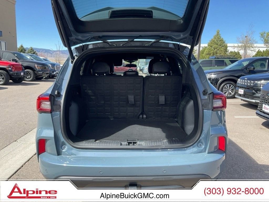 2023 Ford Escape ST-Line Select