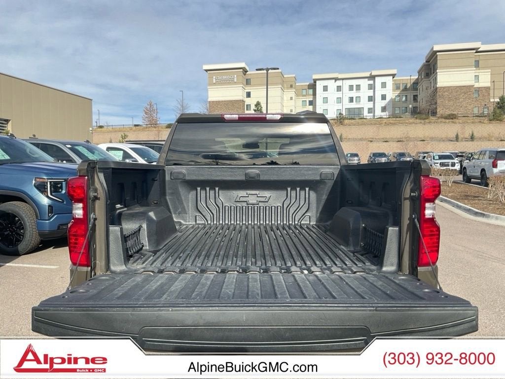 2023 Chevrolet Silverado 1500 LT (2FL)