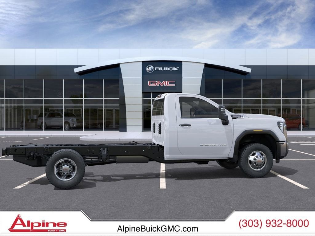2026 GMC Sierra 3500 HD Chassis Cab Pro