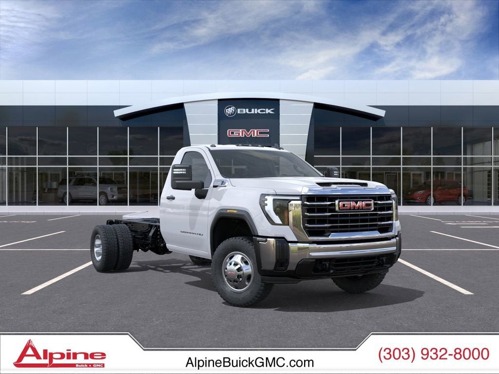 2026 GMC Sierra 3500 HD Chassis Cab Pro