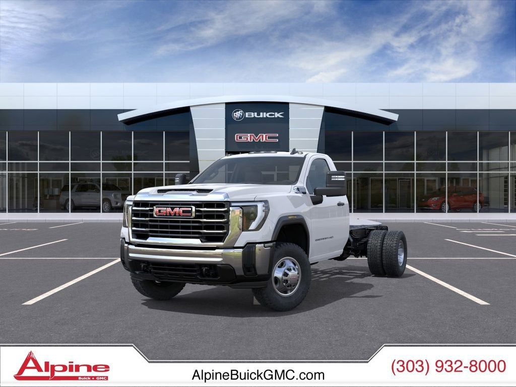 2026 GMC Sierra 3500 HD Chassis Cab Pro