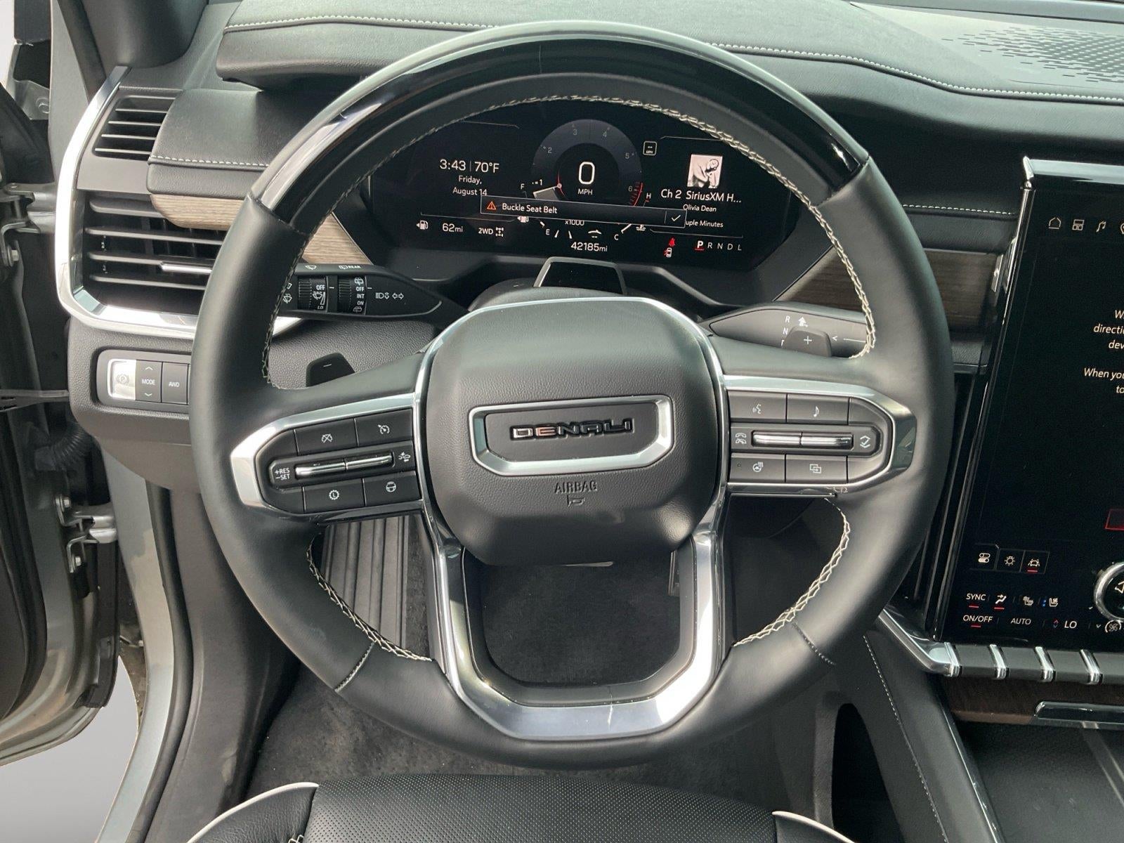 2024 GMC Acadia Denali