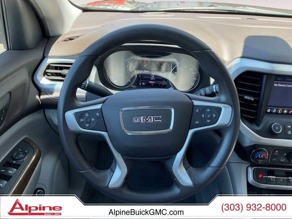 2022 GMC Acadia SLE