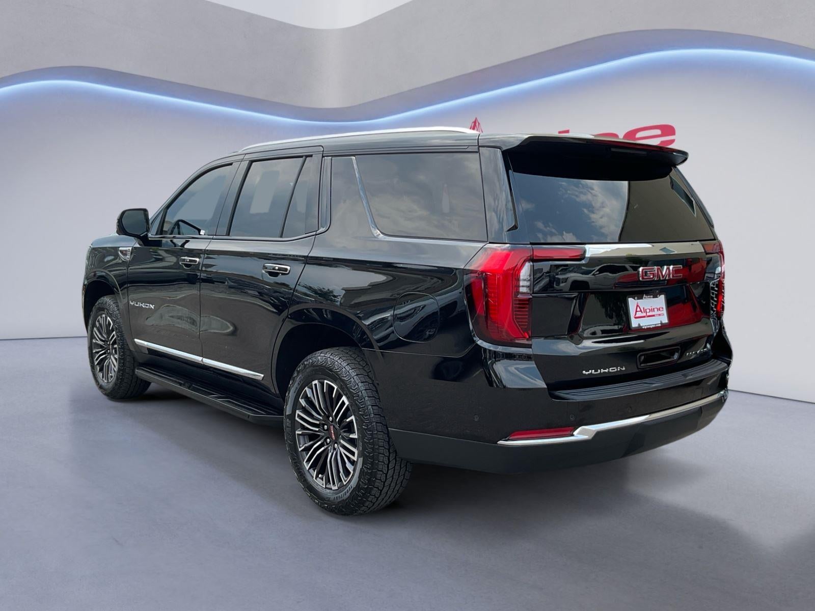 2025 GMC Yukon Elevation