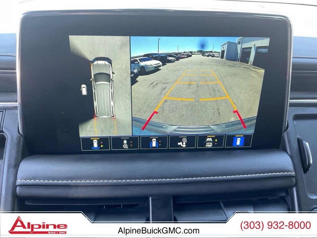 2022 GMC Yukon XL SLT