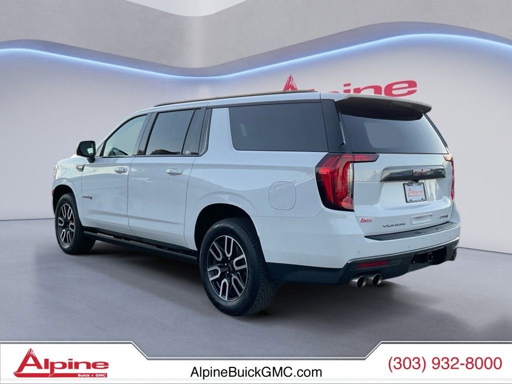 2023 GMC Yukon XL AT4