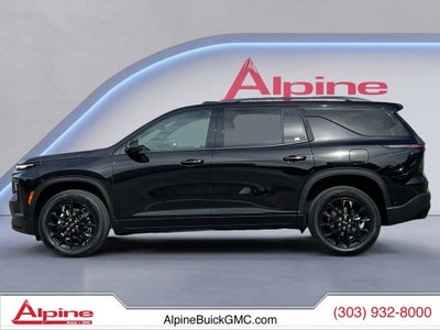 2024 Chevrolet Traverse LT