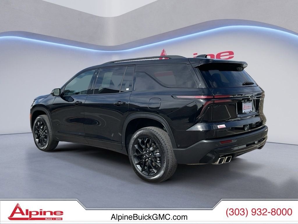 2024 Chevrolet Traverse LT