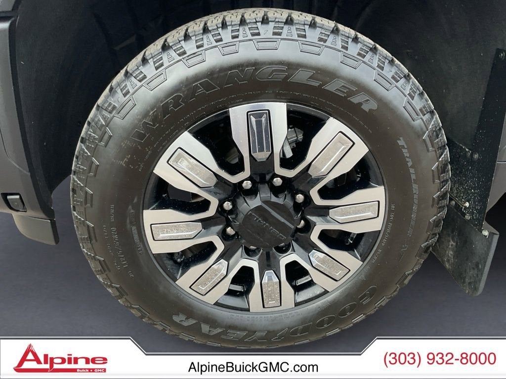 2025 GMC Sierra 3500 HD Denali