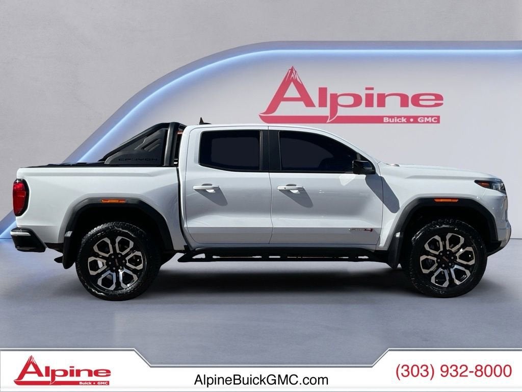 2025 GMC Canyon AT4