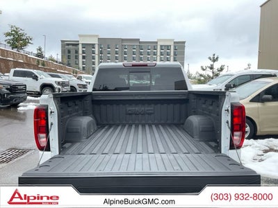 2025 GMC Sierra 1500 Elevation
