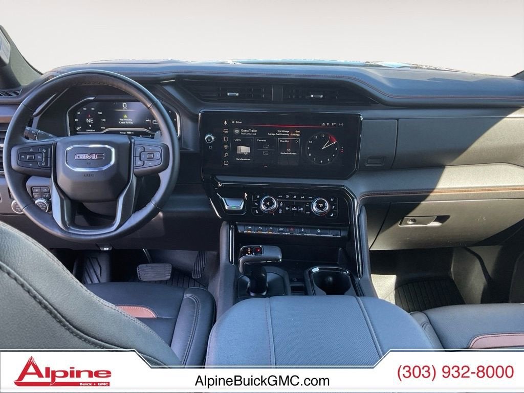 2025 GMC Sierra 1500 AT4