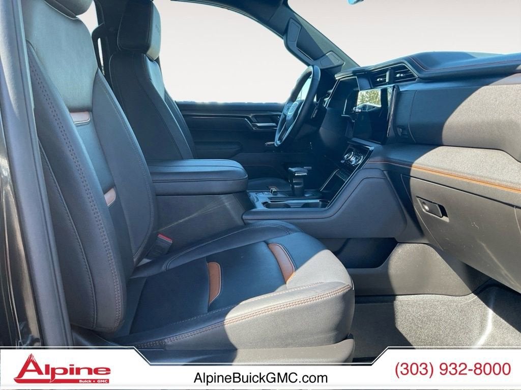 2025 GMC Sierra 1500 AT4