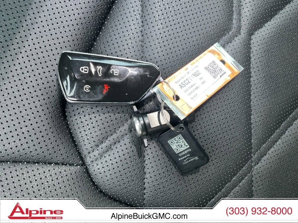 2025 Volkswagen Atlas Cross Sport 2.0T SE w/Technology