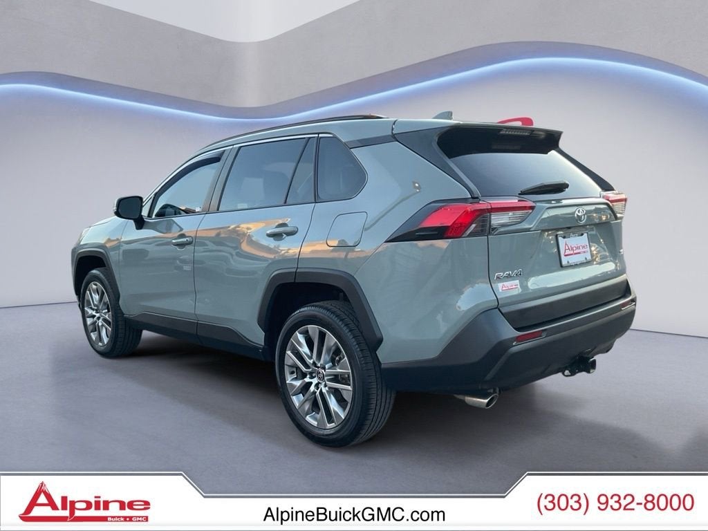 2023 Toyota RAV4 XLE Premium