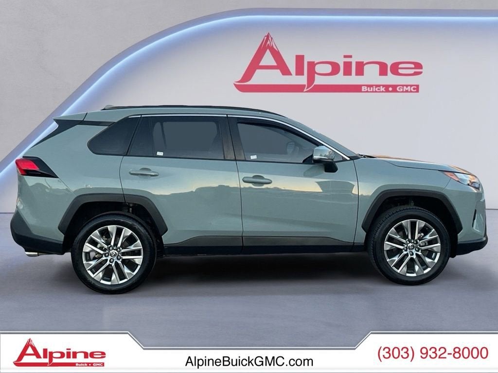 2023 Toyota RAV4 XLE Premium