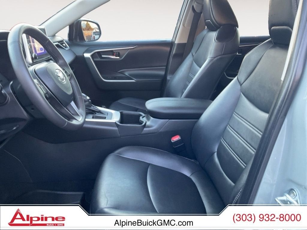 2023 Toyota RAV4 XLE Premium