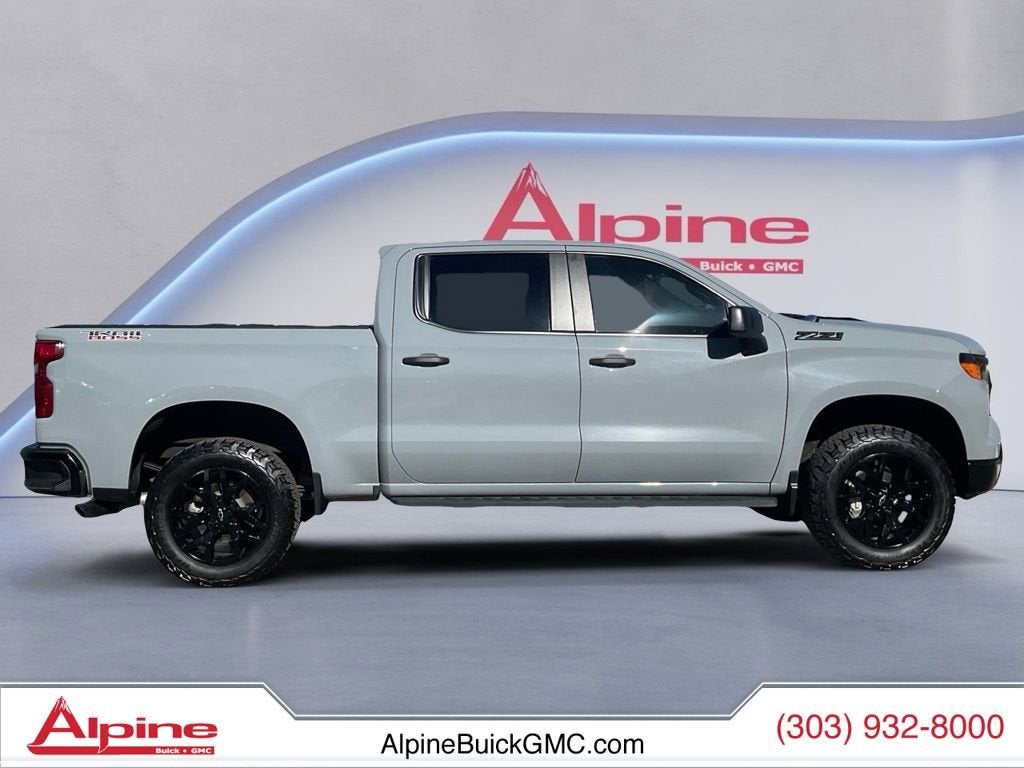 2024 Chevrolet Silverado 1500 Custom Trail Boss