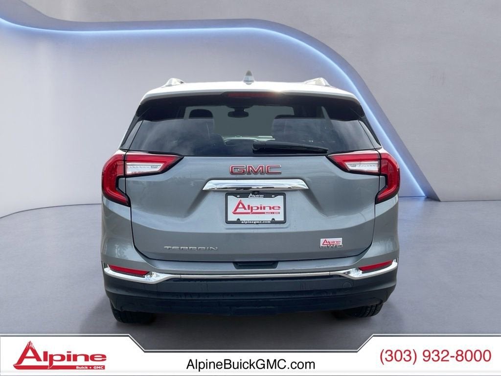 2023 GMC Terrain SLT