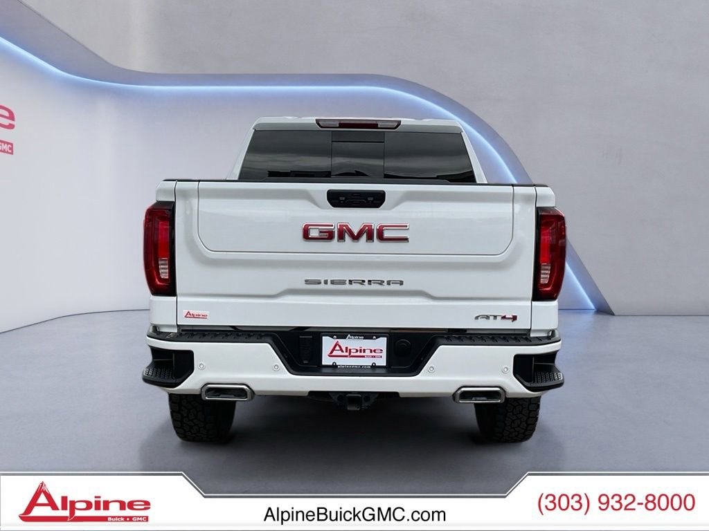 2024 GMC Sierra 1500 AT4