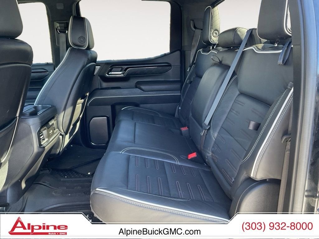 2024 GMC Sierra 1500 AT4X