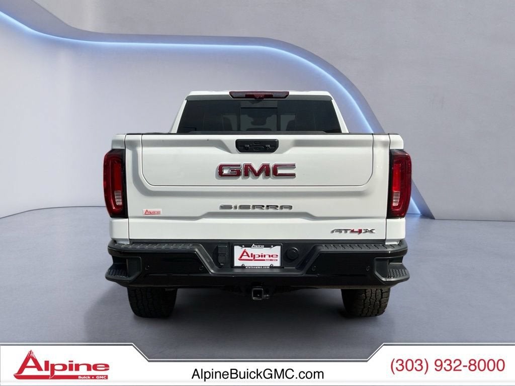 2024 GMC Sierra 1500 AT4X