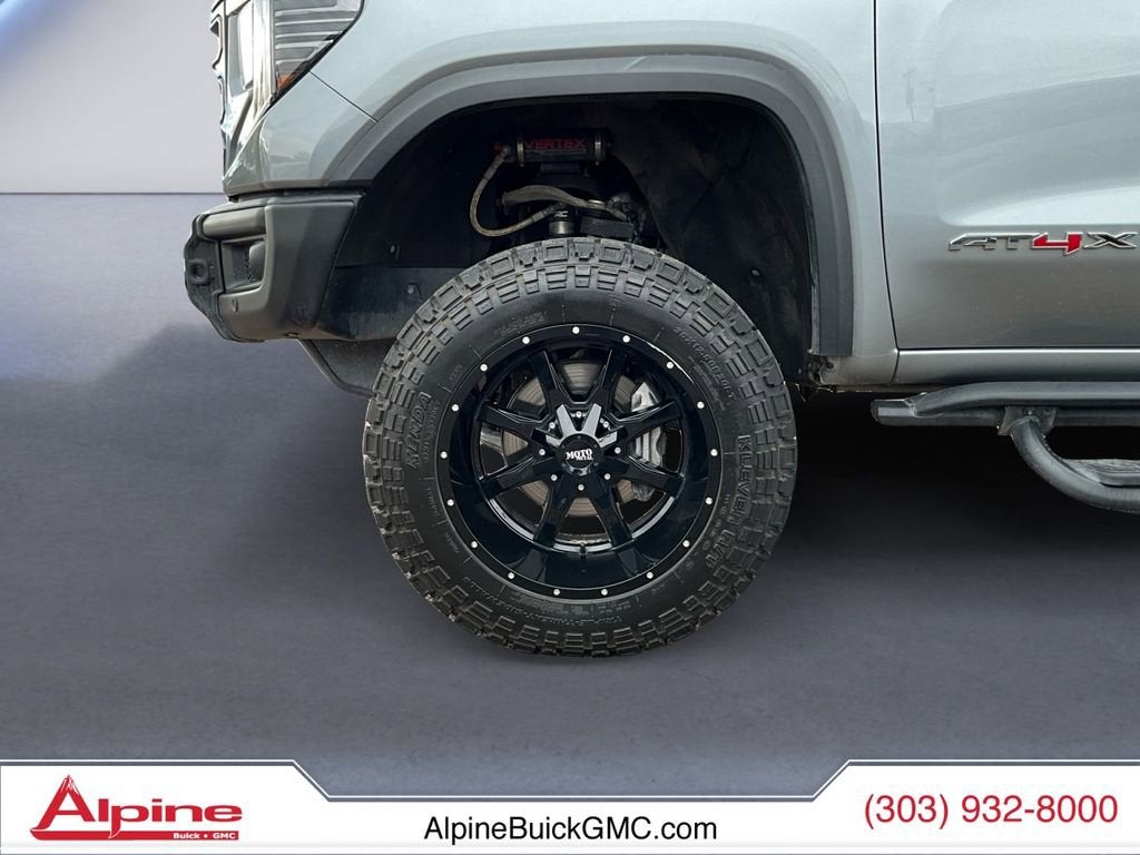 2023 GMC Sierra 1500 AT4X