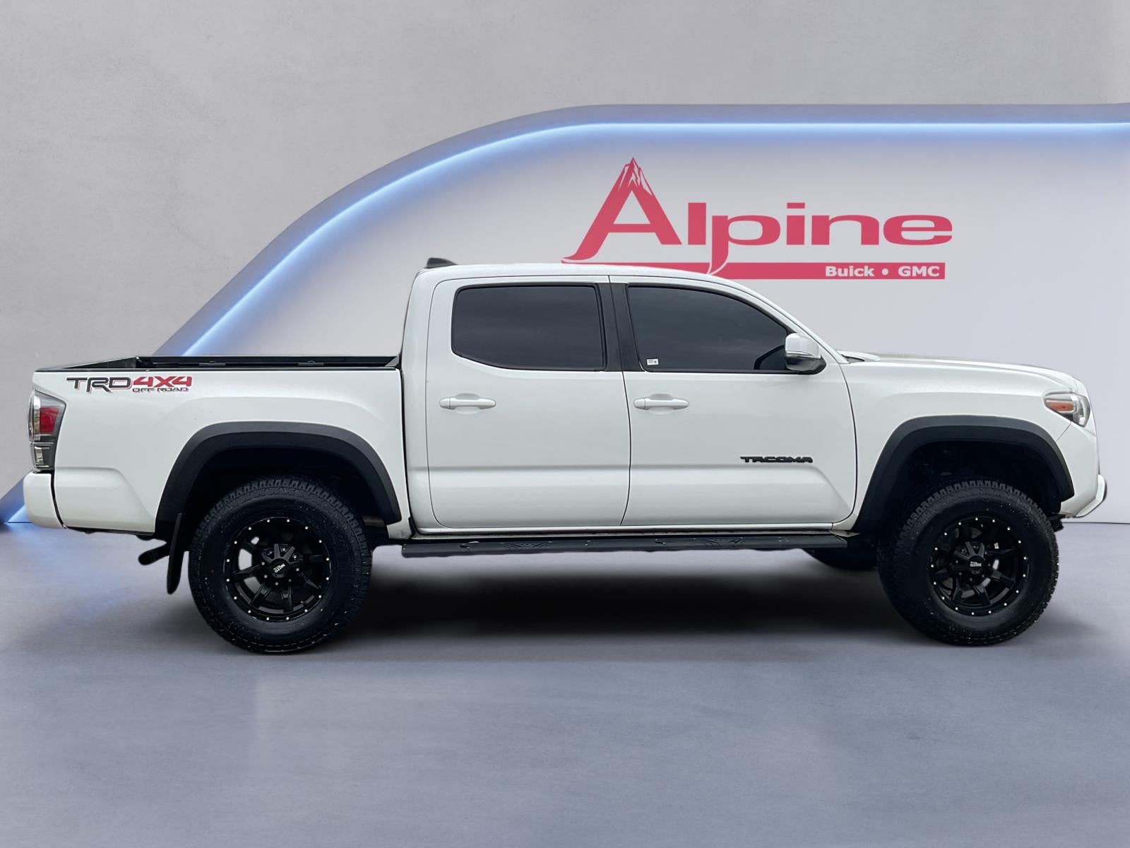 2020 Toyota Tacoma TRD Off-Road