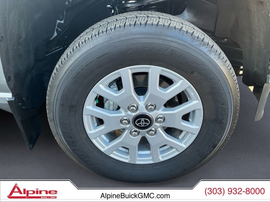 2024 Toyota Tacoma 4WD SR5