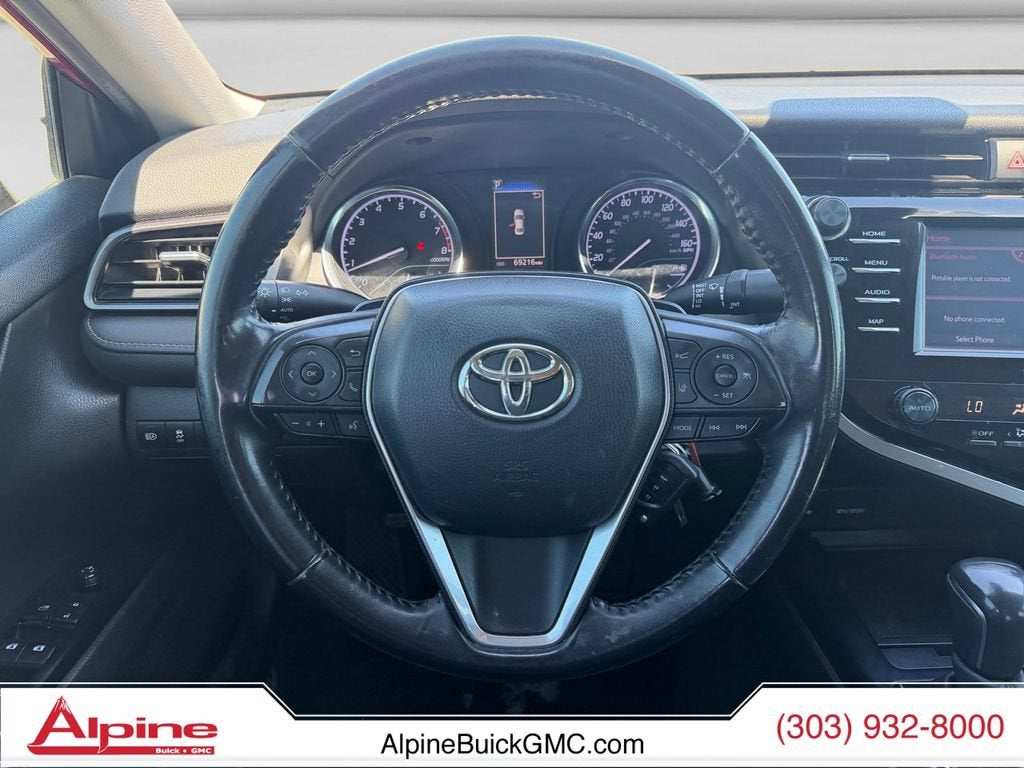 2020 Toyota Camry SE
