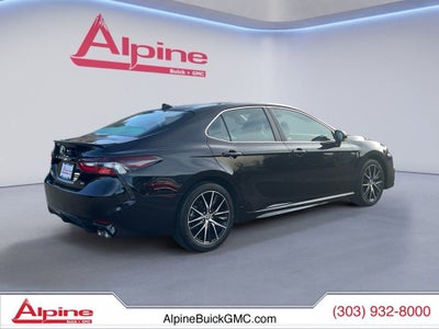 2024 Toyota Camry SE