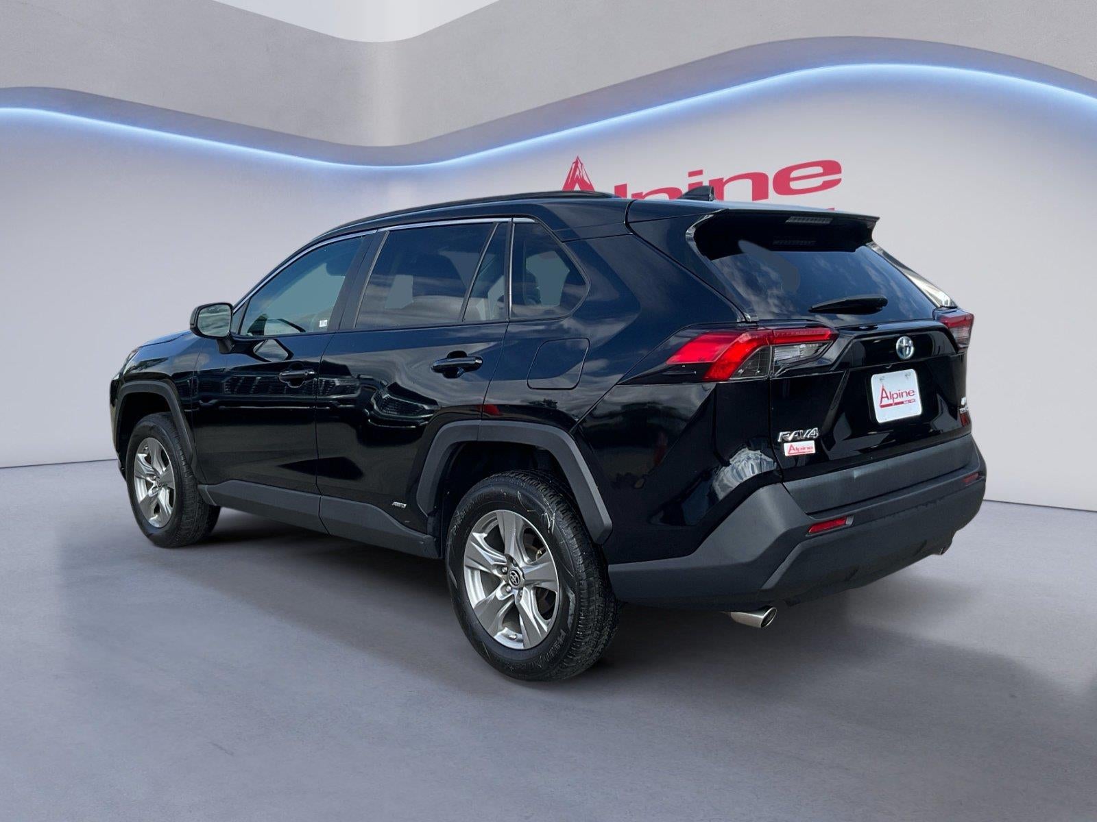 2024 Toyota RAV4 Hybrid LE