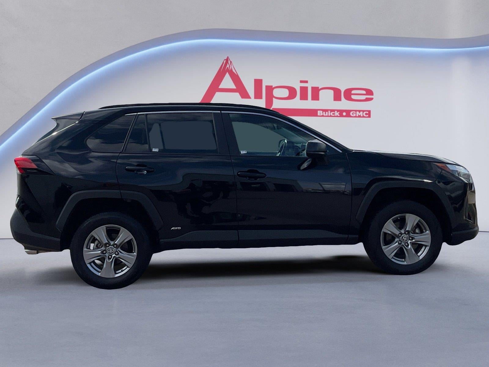 2024 Toyota RAV4 Hybrid LE
