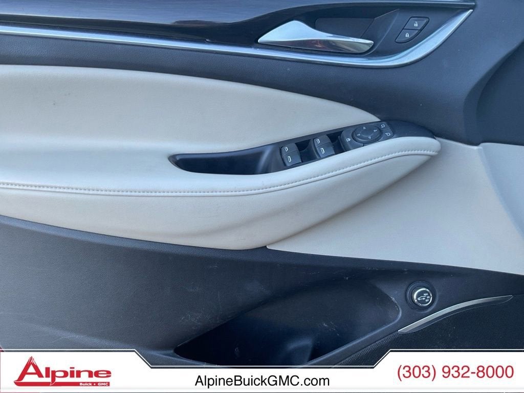 2018 Buick Enclave Essence