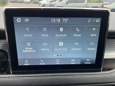 2022 Lincoln Corsario Standard