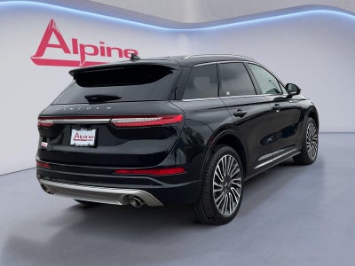 2022 Lincoln Corsario Standard