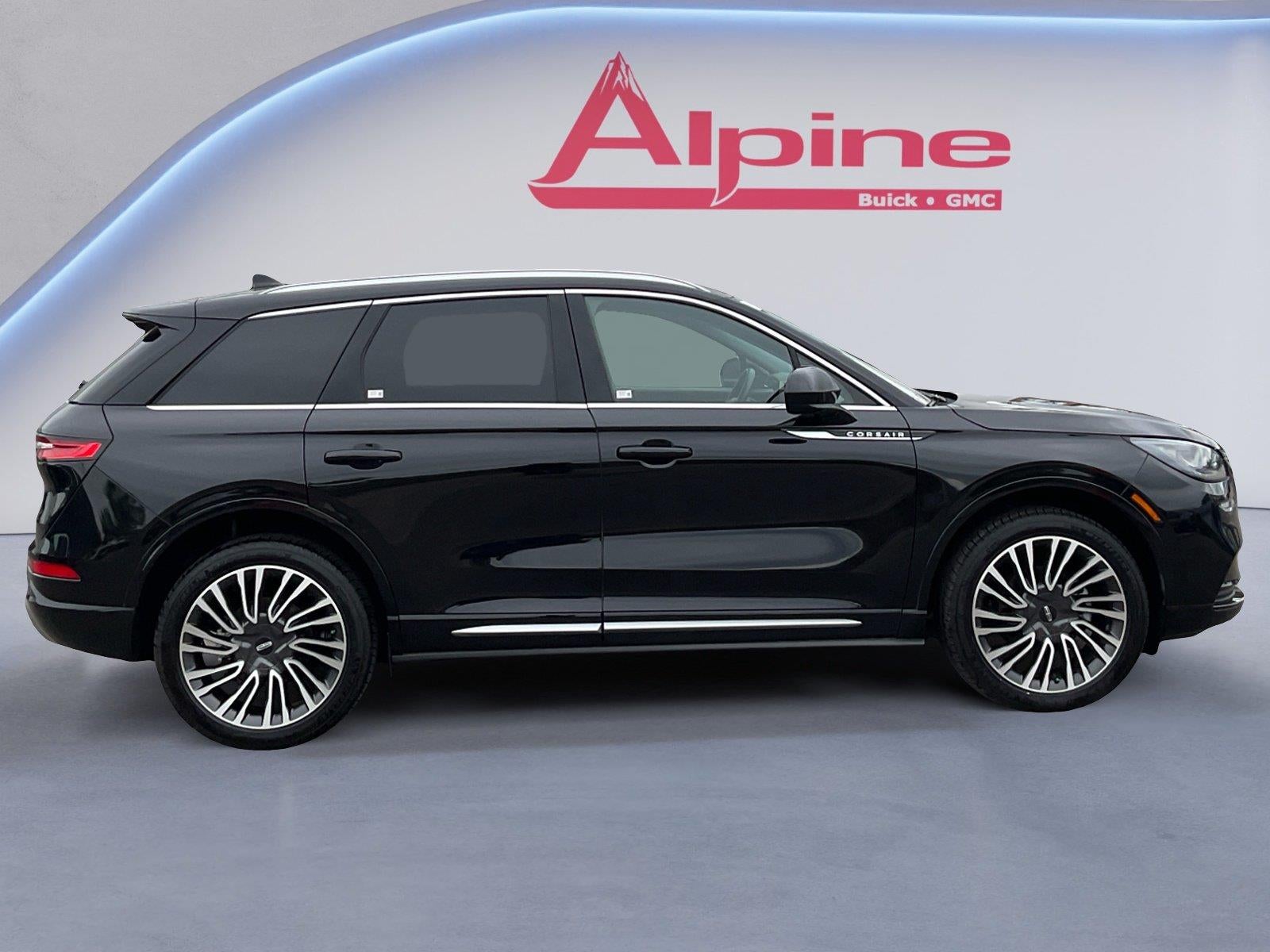 2022 Lincoln Corsario Standard