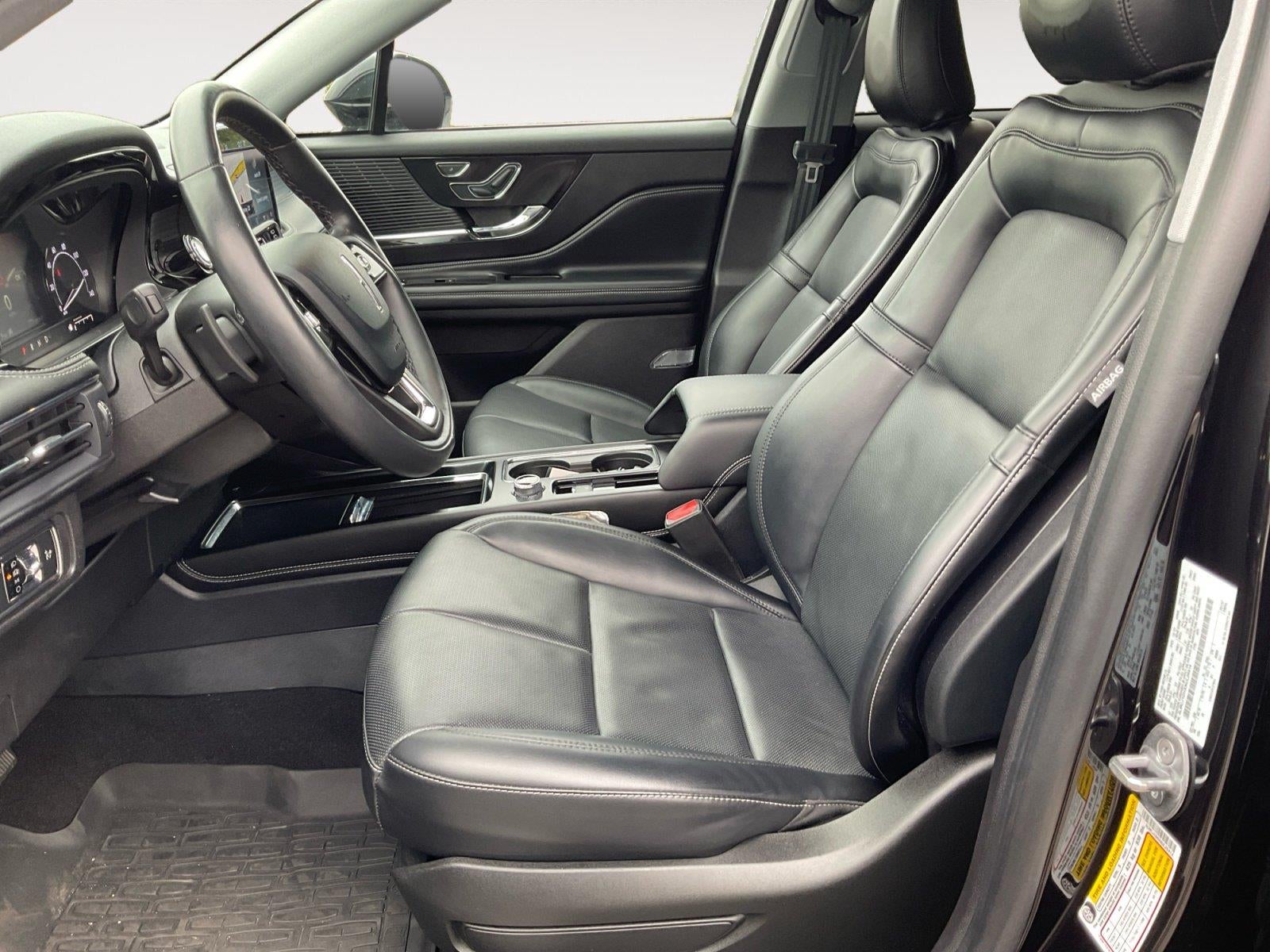 2022 Lincoln Corsario Standard
