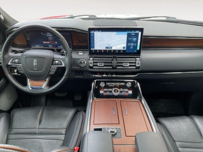 2024 Lincoln Navigator Black Label