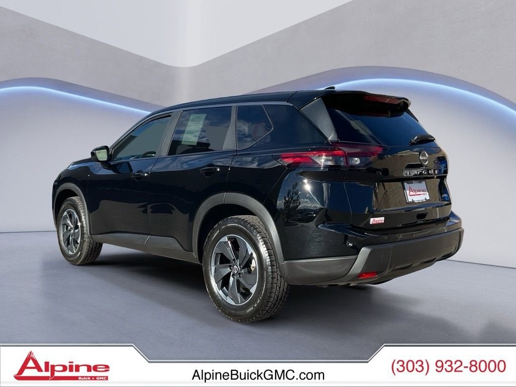 2025 Nissan Rogue SV