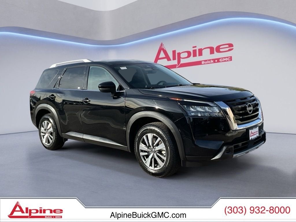 2025 Nissan Pathfinder SL 4WD