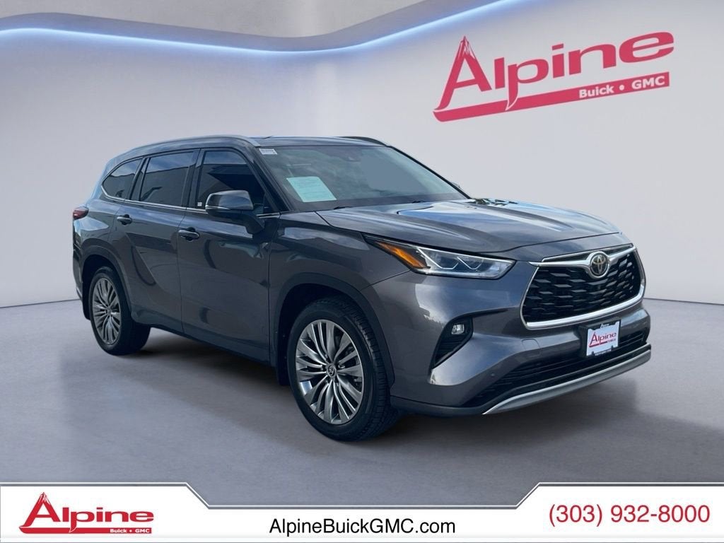 2022 Toyota Highlander Platinum