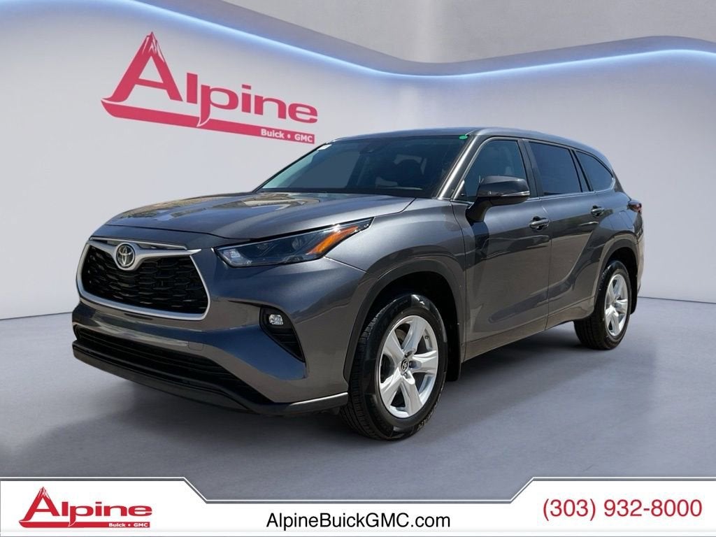 2024 Toyota Highlander LE